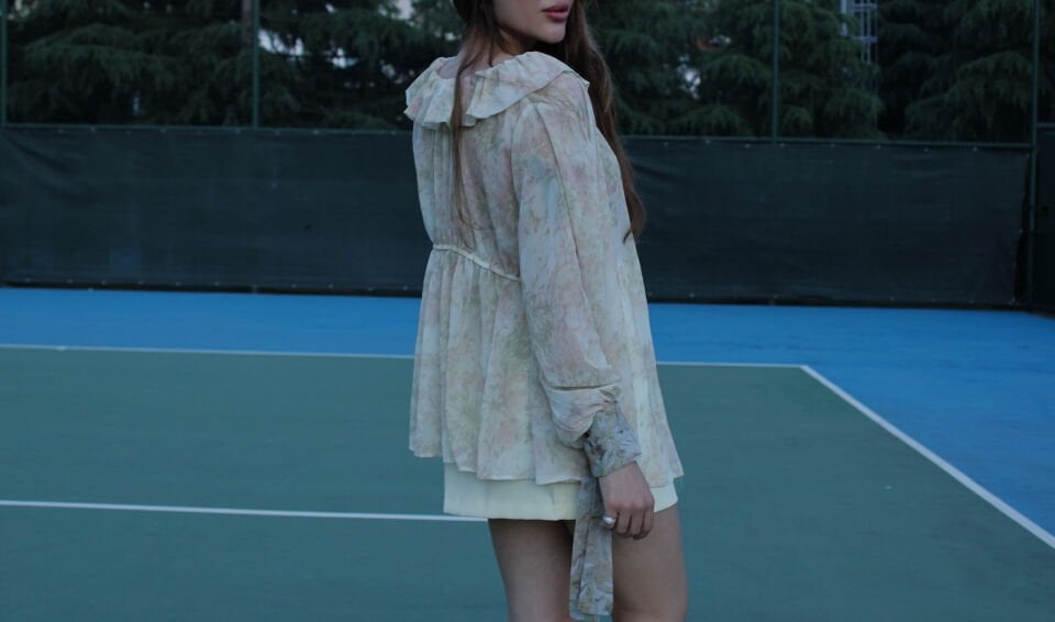 Romantik Desenli Şifon Gömlek