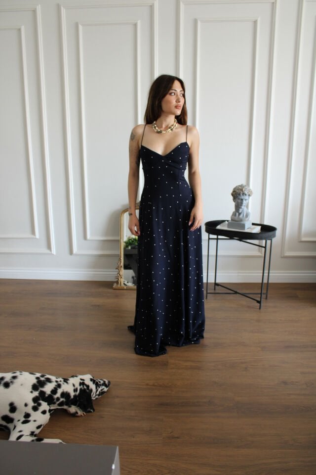 Askılı Lacivert Puantiyeli Maxi Boy Elbise