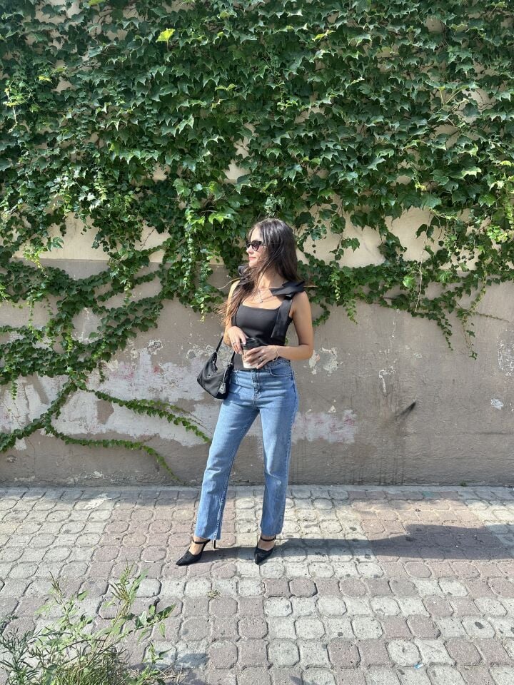 Düz kesik paça yüksel bel jean 40