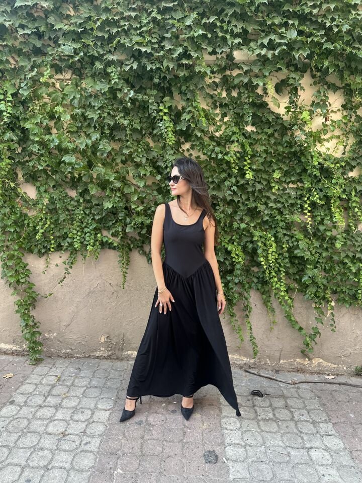 Kalın askılı  eteği büzgülü penye elbise m(medium)