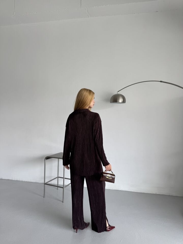 Piliseli Kahverengi Takım