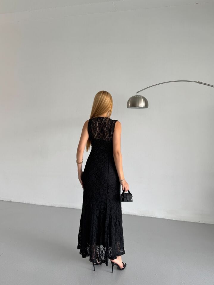 Sıfır Kol Dantelli Elbise L(large)