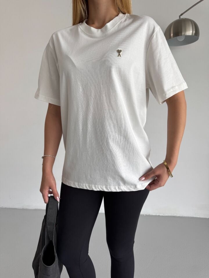 Orijinal Marka Beyaz Tişört