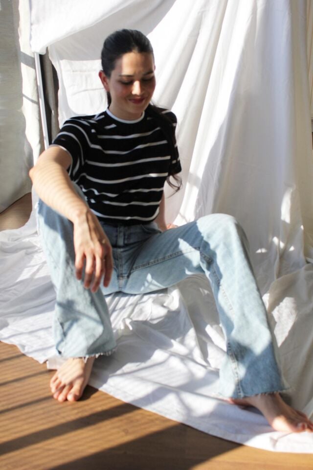 Kesik Paça Yüksel Bel Açık Mavi Jean