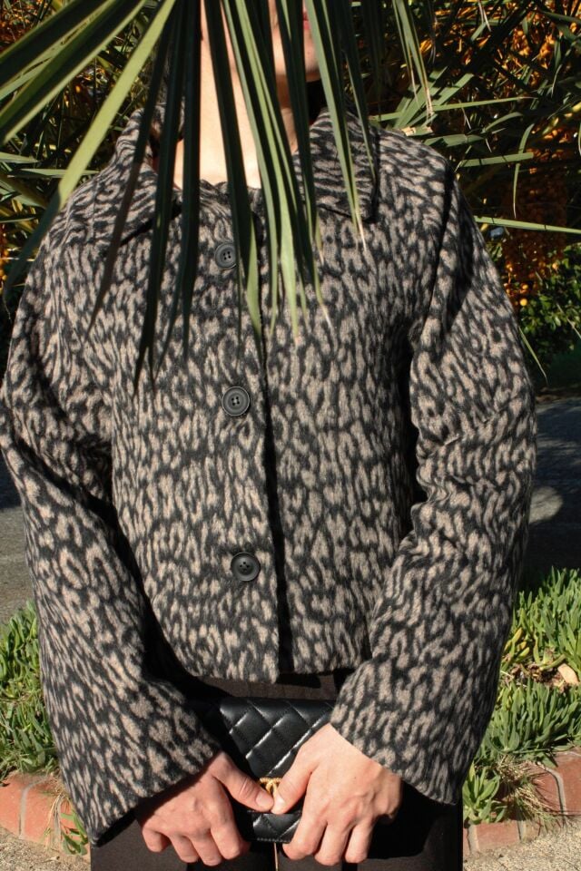 Leopar Desenli Kaşe Ceket